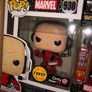 Deadpool Gamer CHASE Mystery Box !!